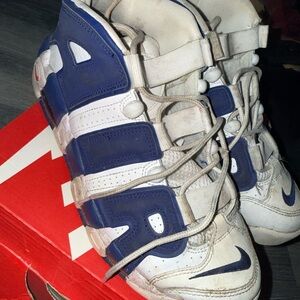 Nike Uptempo